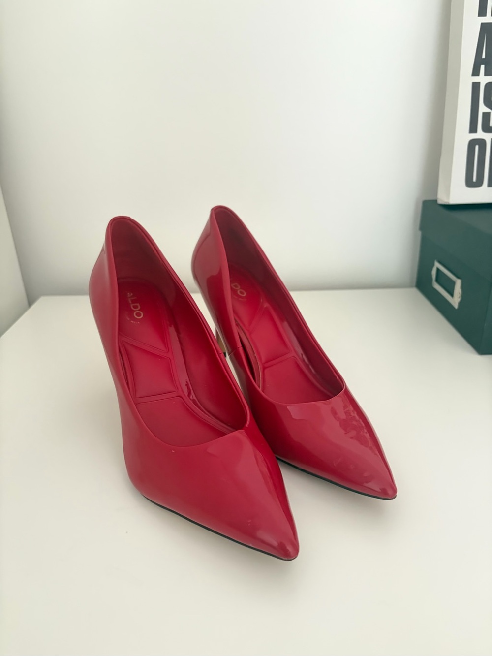 Aldo Red Patent Pointed Pumps, Size 8-8,5